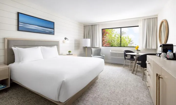 Ramada by Wyndham Middletown Newport Area