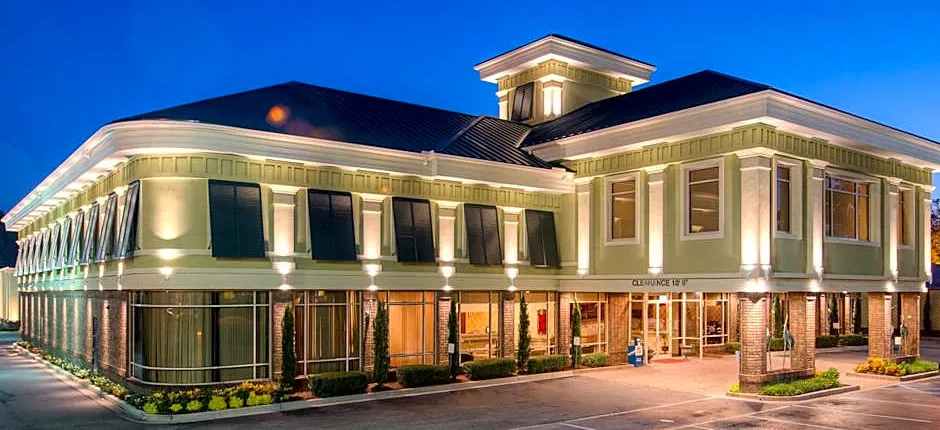 Town & Country Inn and Suites