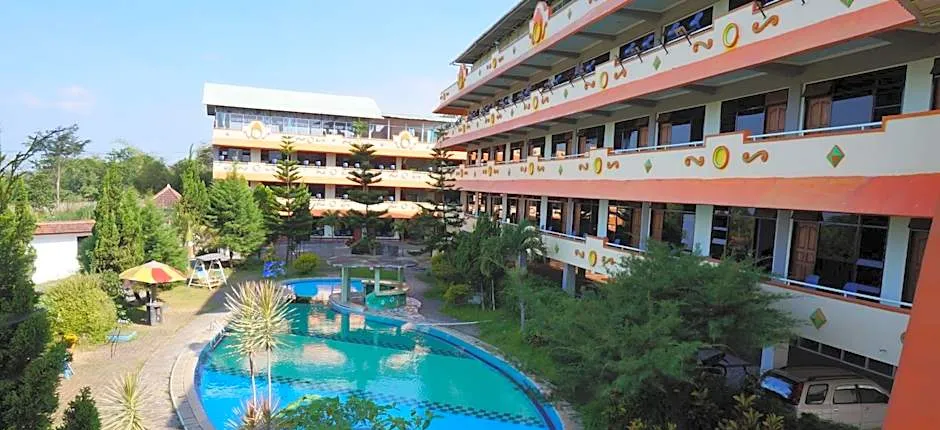 Hotel Surya Indah Batu Malang