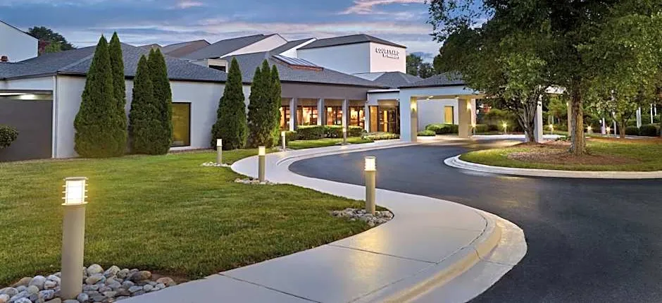 Courtyard by Marriott Charlotte Arrowood