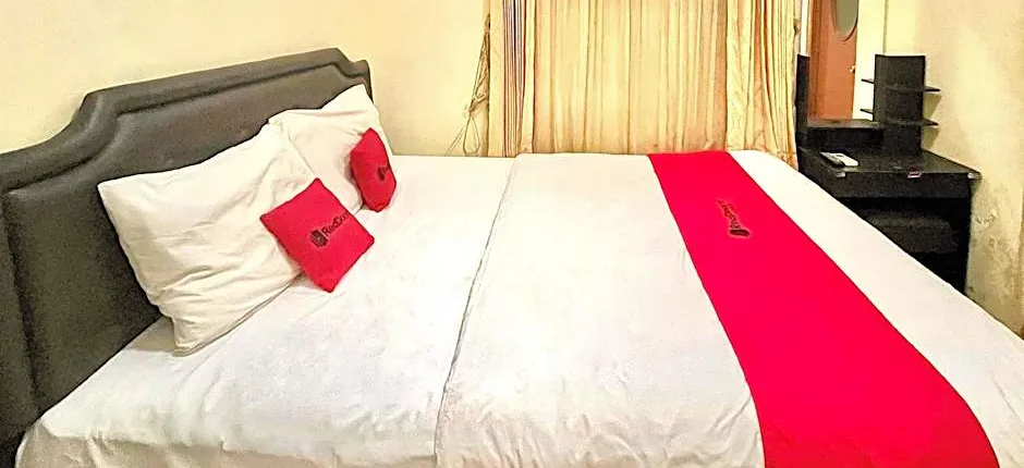RedDoorz @ Hotel Madani Syariah Lempuyangan