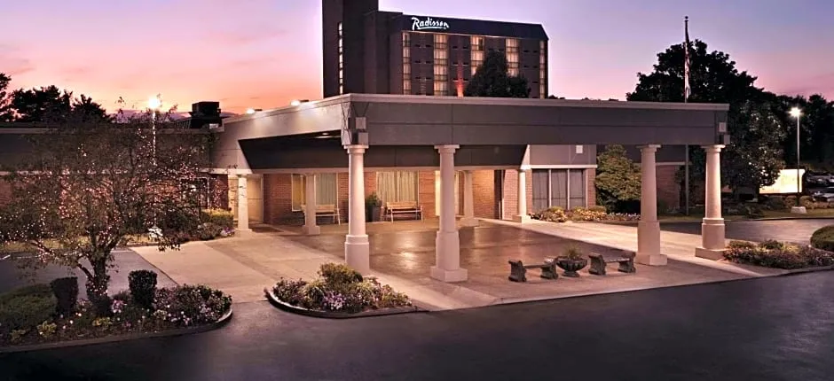 Radisson Hotel Louisville North