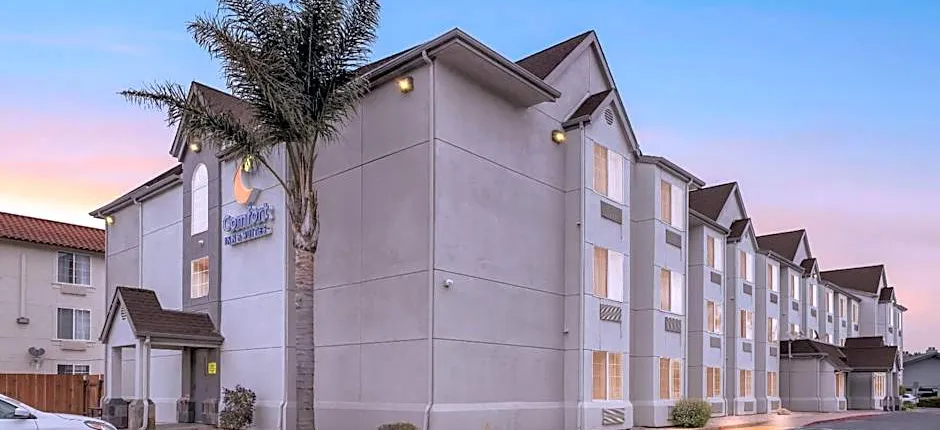 Comfort Inn & Suites Salinas City Center Area