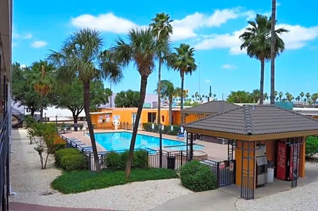 Americas Best Value Inn - Laredo