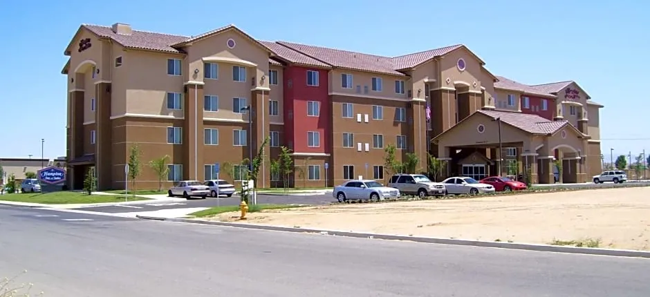 Hampton Inn By Hilton And Suites Bakersfield North-Airport