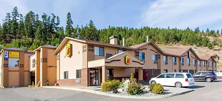 Super 8 by Wyndham Kamloops BC