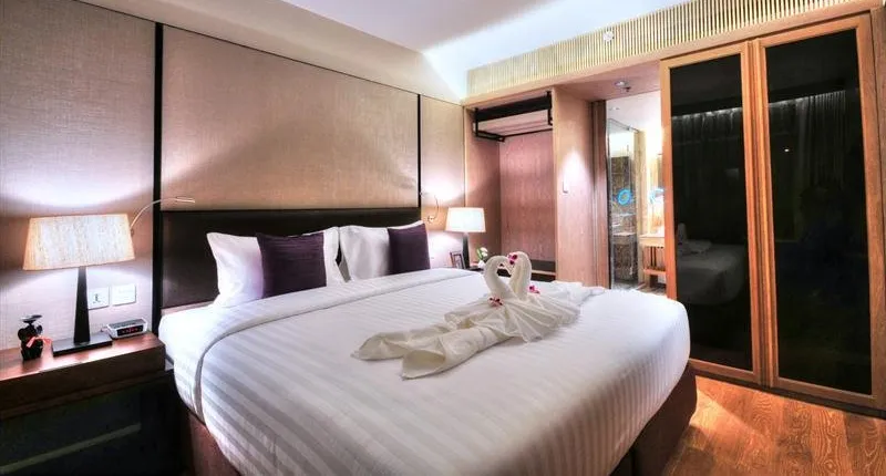 Arcadia Suites Phloenchit Bangkok by Compass Hospitality