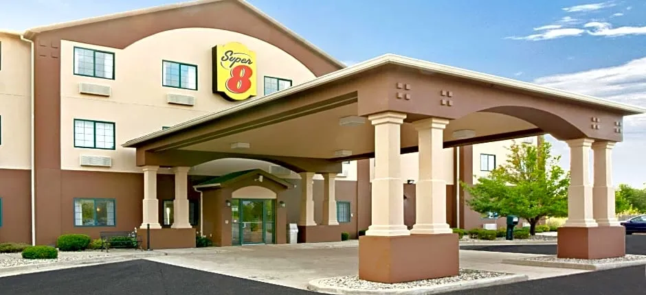 Super 8 by Wyndham South Bend