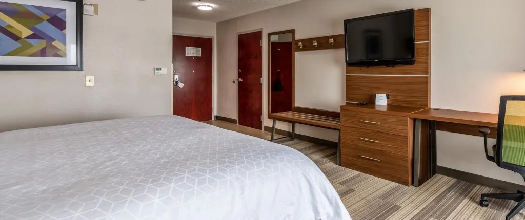 Holiday Inn Express Hotel and Suites Statesville by IHG