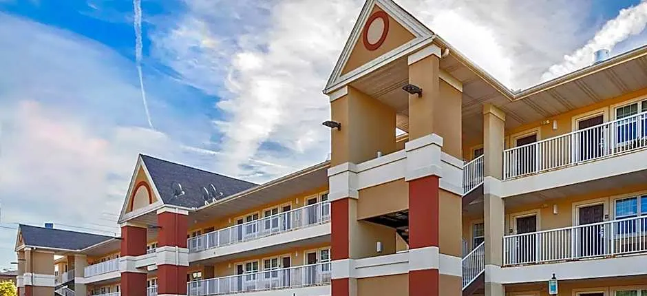 MainStay Suites Knoxville - Cedar Bluff