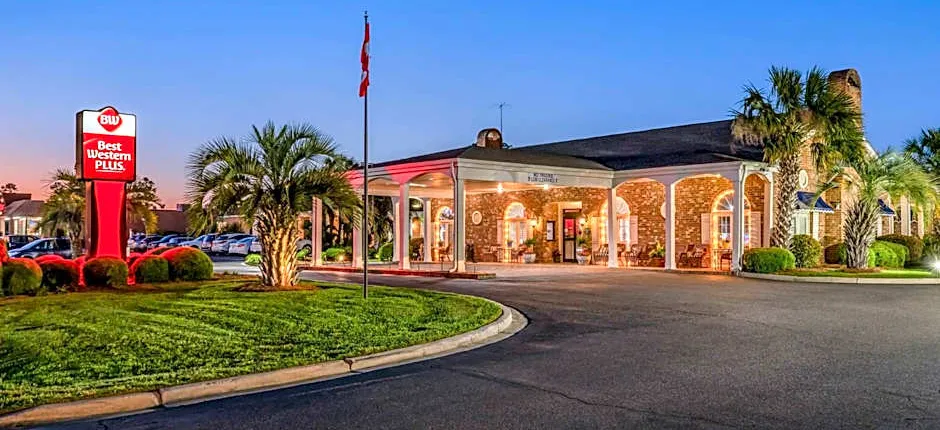 Best Western Plus Santee Inn