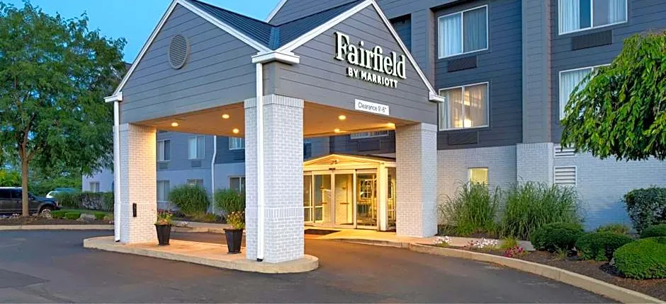 Fairfield Inn & Suites by Marriott Dayton Troy
