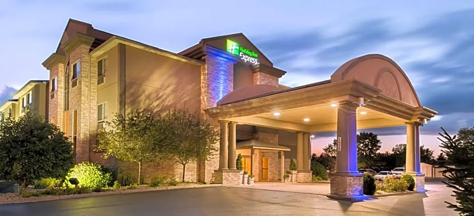 Holiday Inn Express Hotel & Suites Bucyrus By IHG
