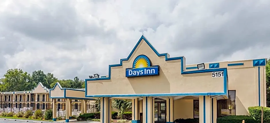 Days Inn by Wyndham Camp Springs Andrews AFB