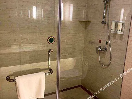 Vienna Hotel (Gaoyou Dongfang Yujing store)