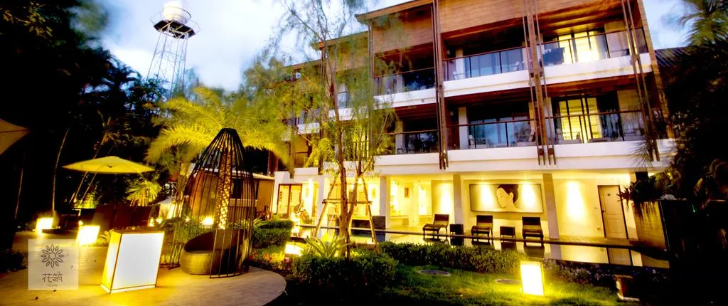 B2 Riverside Premier Resort