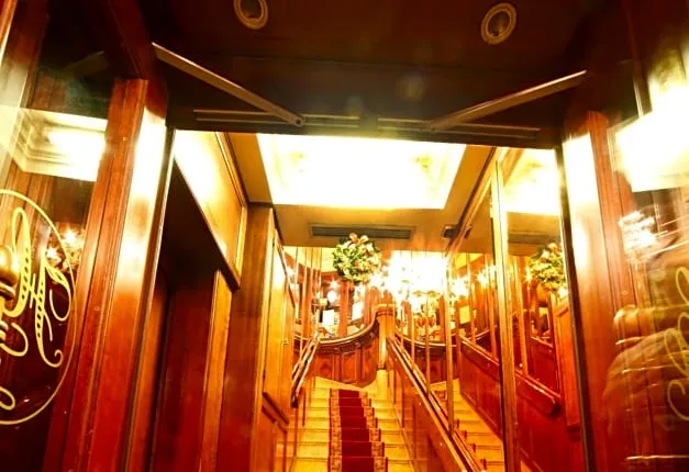 Hotel Lux