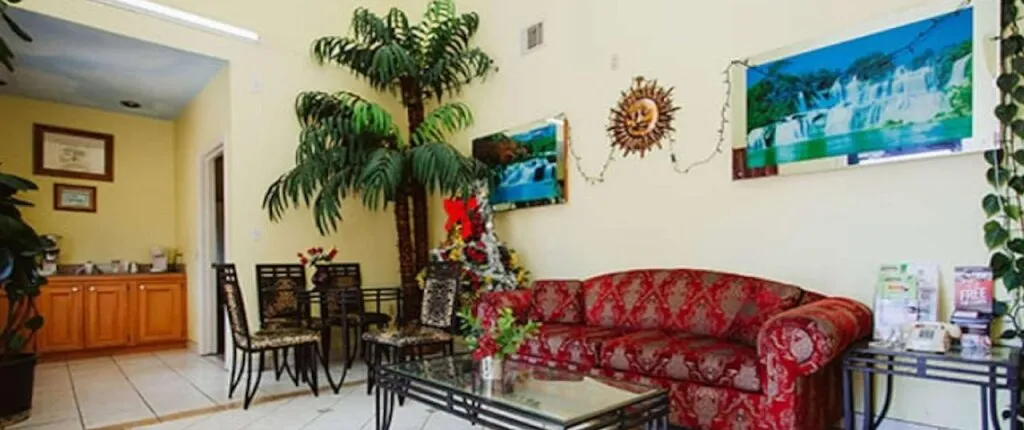 Crystal Inn 249 North