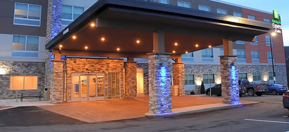 Holiday Inn Express & Suites Pittsburgh - Monroeville By IHG