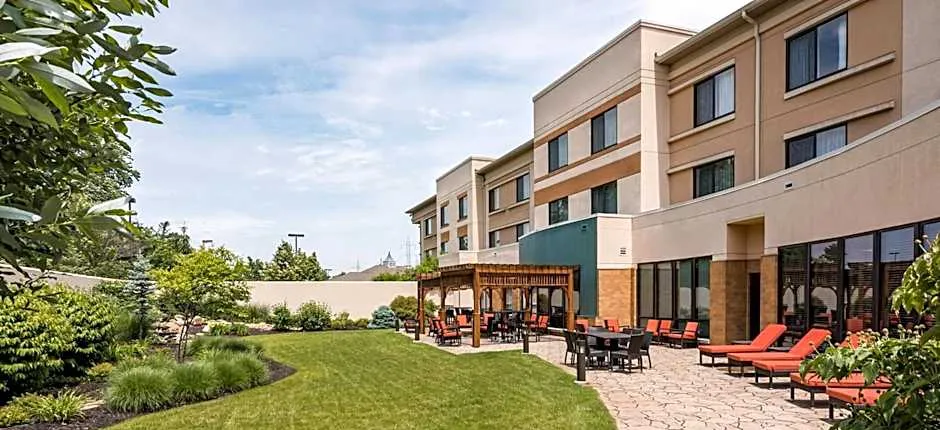 Courtyard by Marriott Lafayette