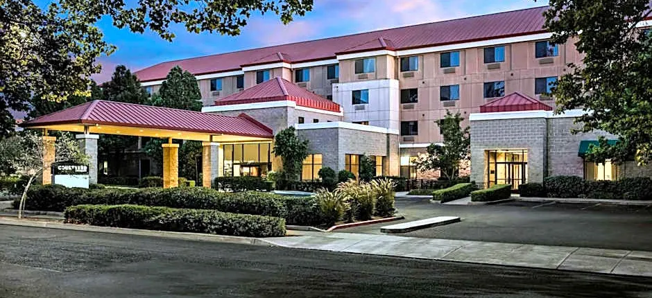 Courtyard by Marriott Sacramento Midtown