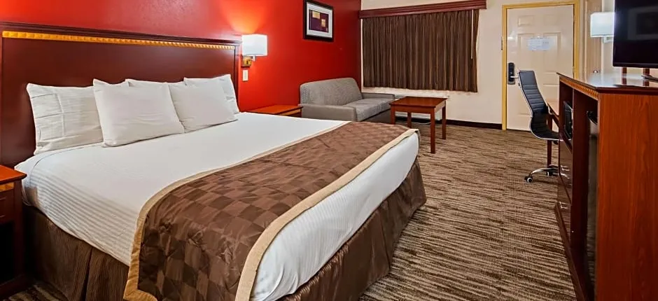 Best Western Executive Inn