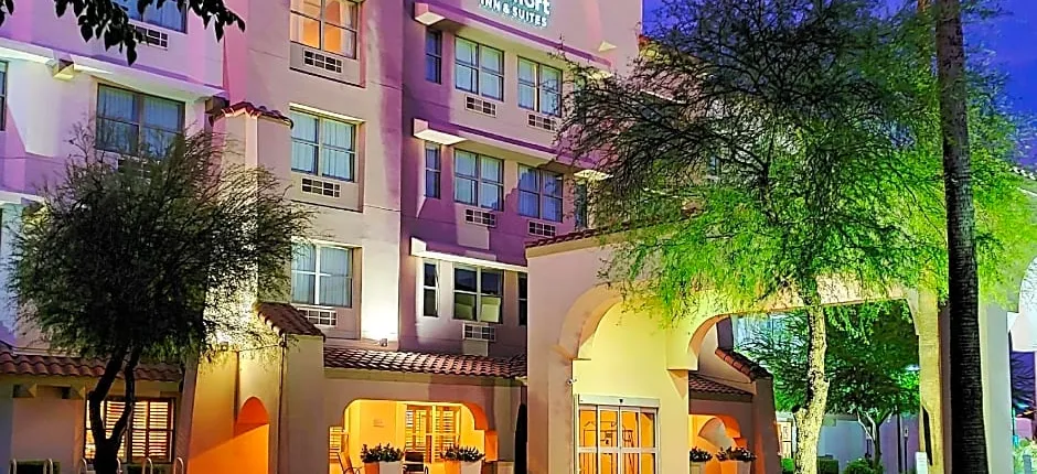 Comfort Inn & Suites Tempe Phoenix Sky Harbor Airport