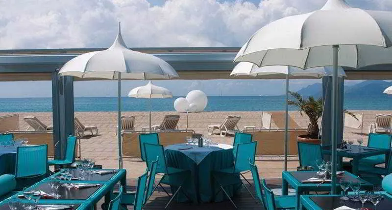 3.14 Cannes Hotel