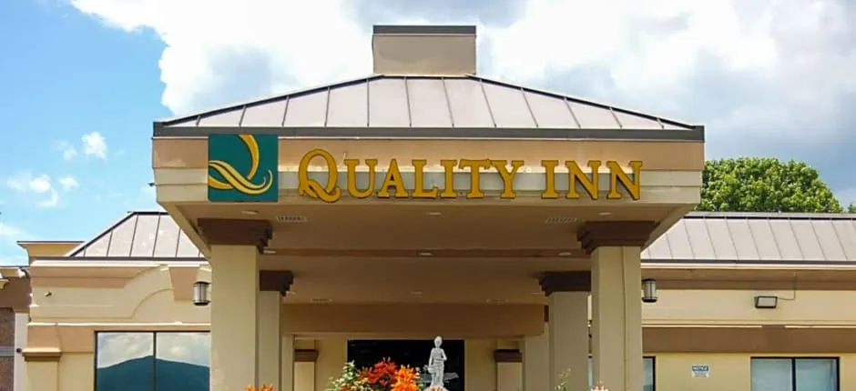 Quality Inn Mill Hall