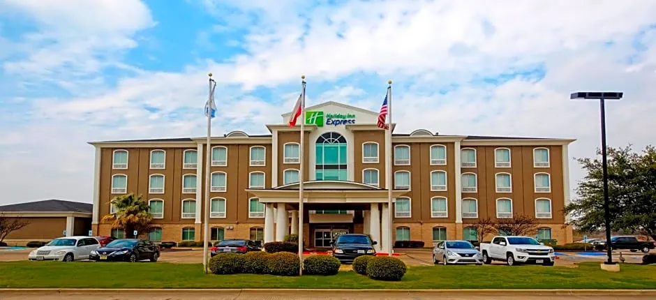 Holiday Inn Express Hotel and Suites Corsicana I-45 By IHG