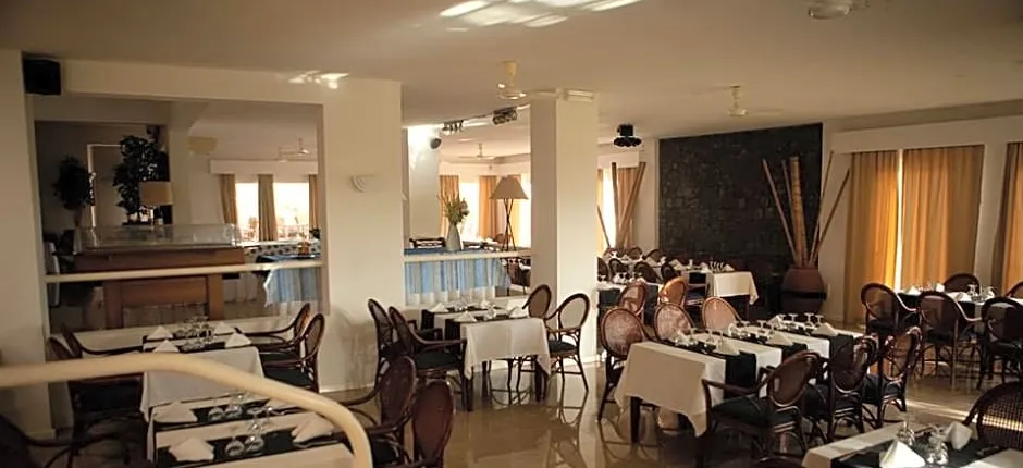 Flag Hotel Foya Branca