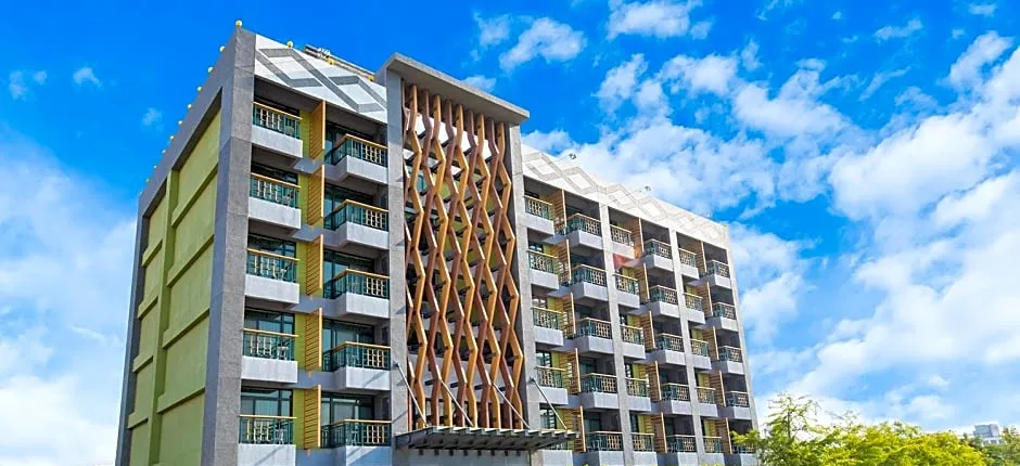 Naruwan Garden Hotel