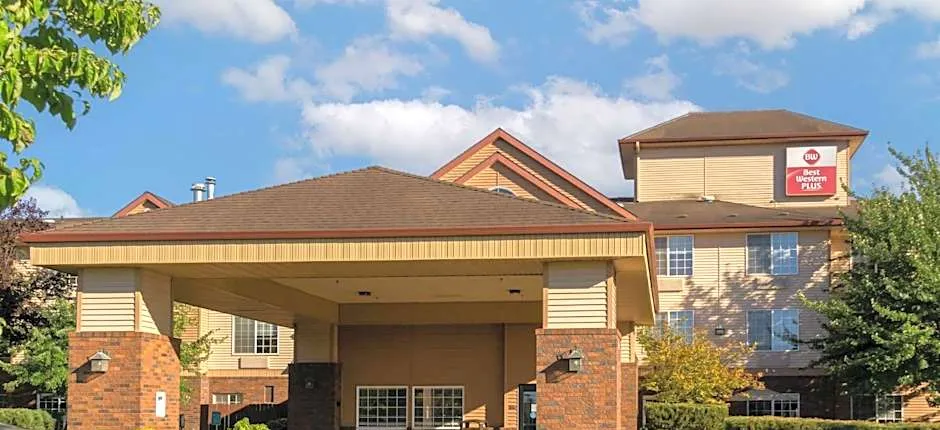 Best Western Plus Park Place Inn & Suites