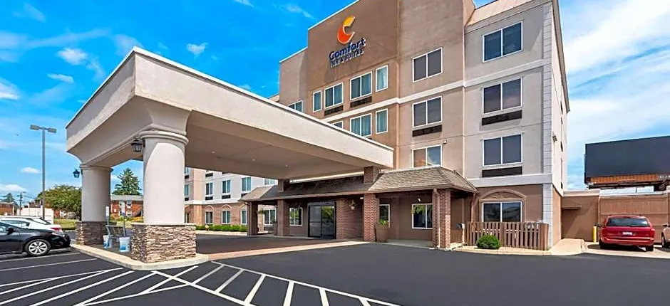 Comfort Inn & Suites Heath - Newark South