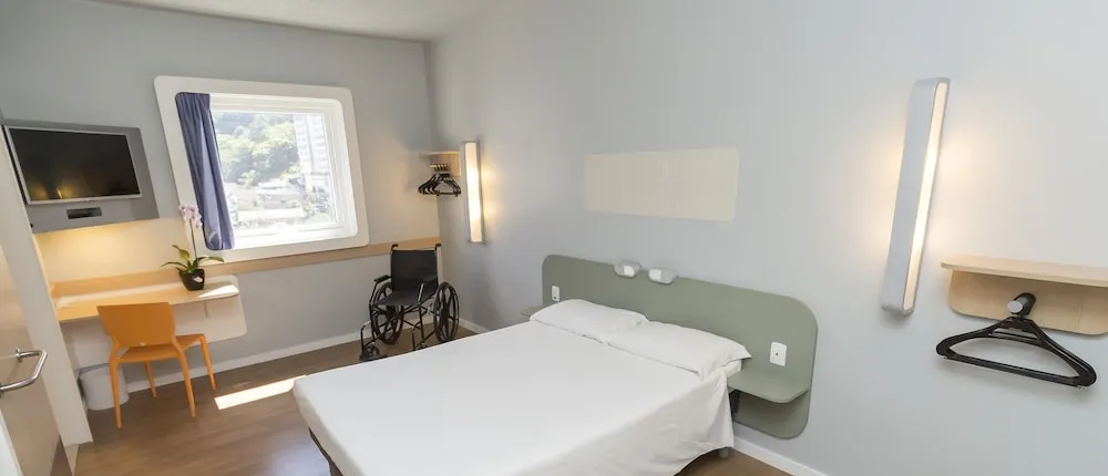 Ibis Budget Blumenau