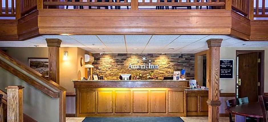 AmericInn by Wyndham Green Bay West