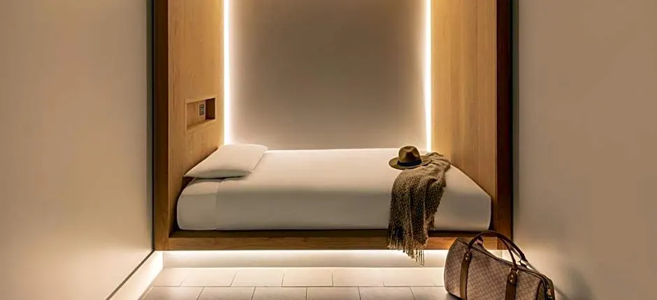 Zedwell Piccadilly Circus