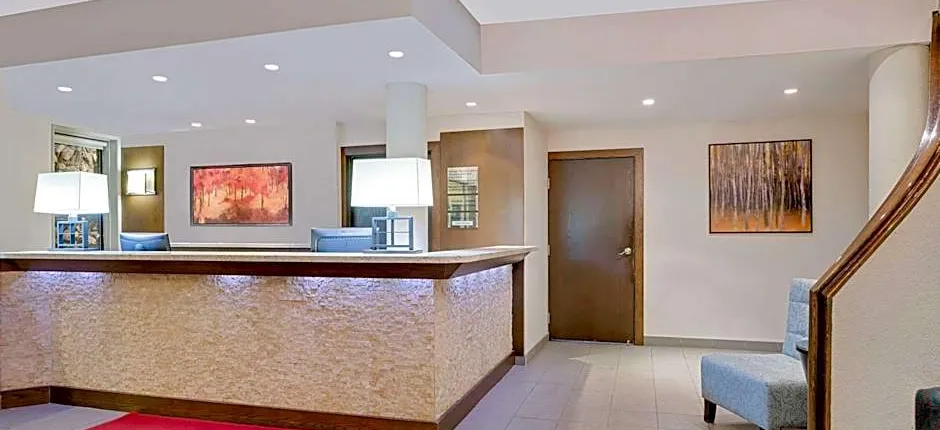 Ramada by Wyndham Kamloops