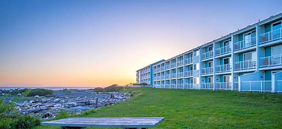 Beachfront Inn