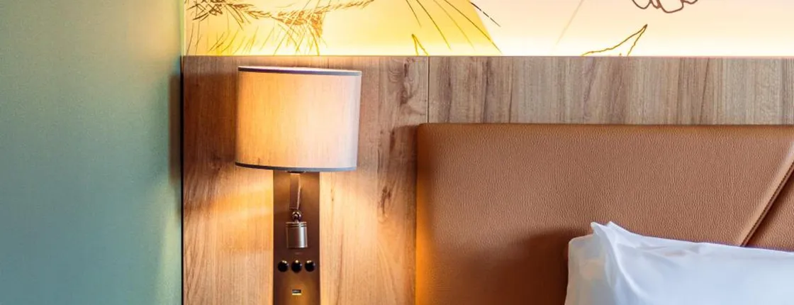 MERCURE HAN SUR LESSE