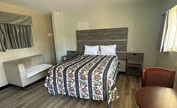 Keystone Motel