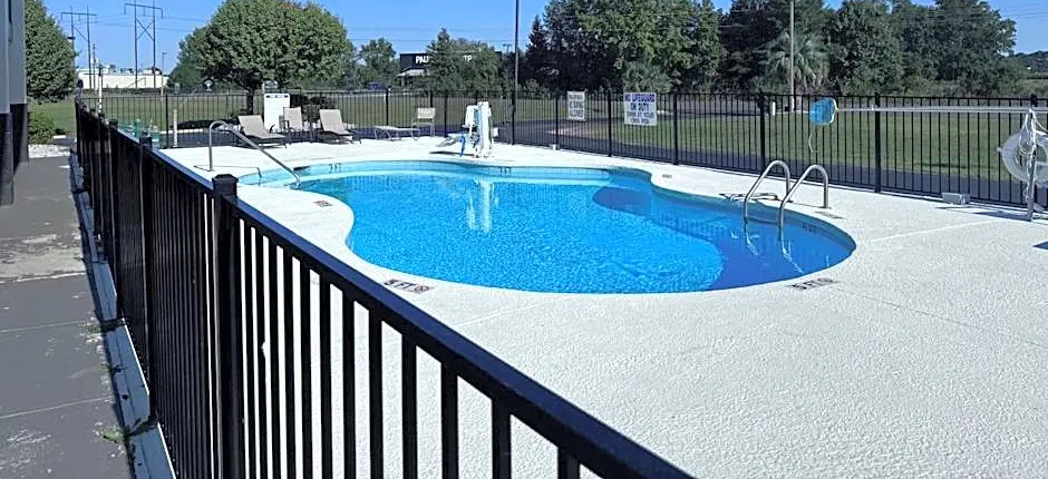 Florence Inn and Suites