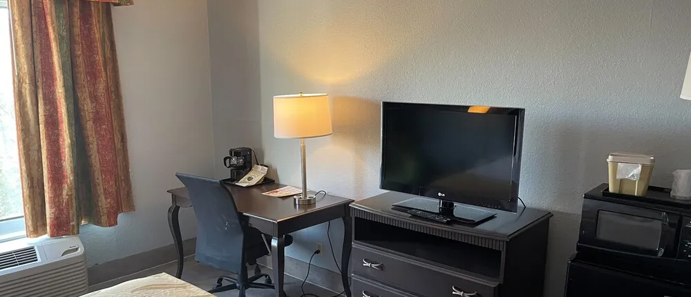 SureStay Plus Hotel by Best Western Durham Medical Center