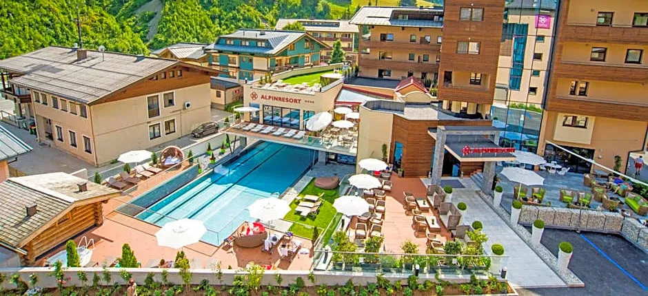 Alpinresort ValSaa - Sport & Spa