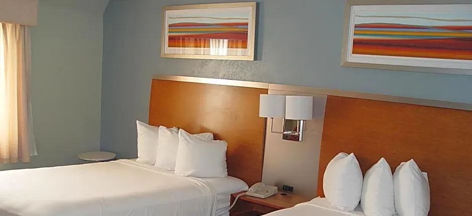 Clarion Hotel Bakersfield North