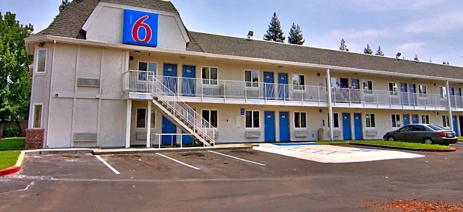Motel 6-Sacramento, CA - South