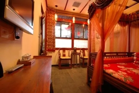 Beijing Zhong Tang Traditional Courtyard Hotel