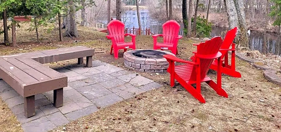 Whispering Pines Riverside Retreat