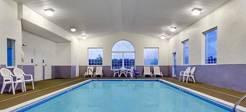 Microtel Inn & Suites by Wyndham London