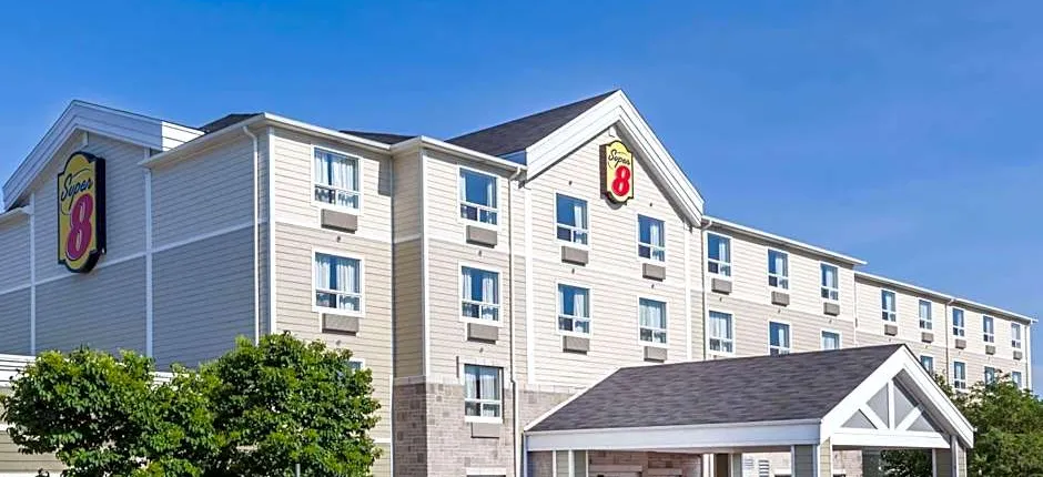 Super 8 by Wyndham Peterborough